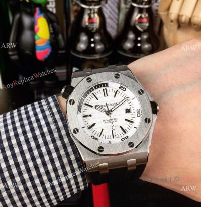 Copy Audemars Piguet Royal Oak Offshore Diver White Dial Watch Automatic